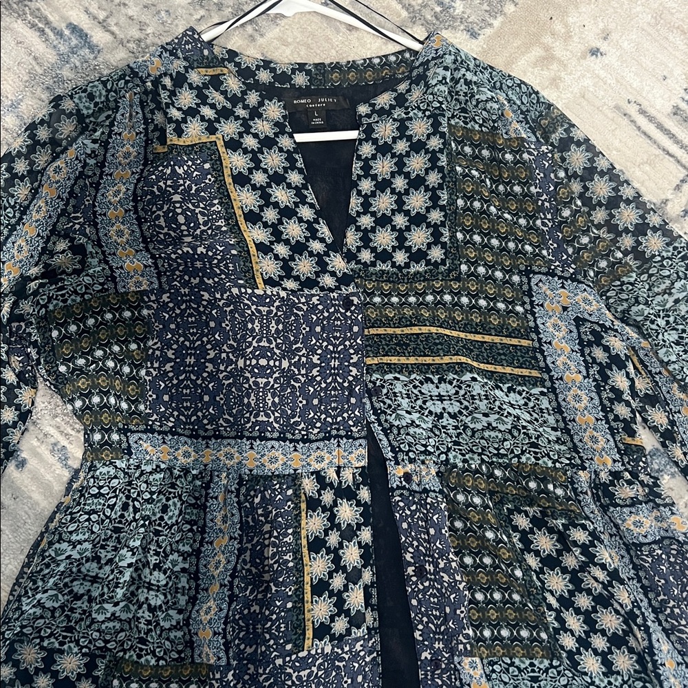 Romeo & Juliet Couture Blue and Green Maxi Dress- button up sheer dress - Picture 2 of 6
